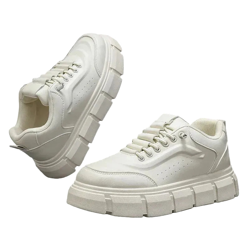 Classic Apex Oxford Sneakers.